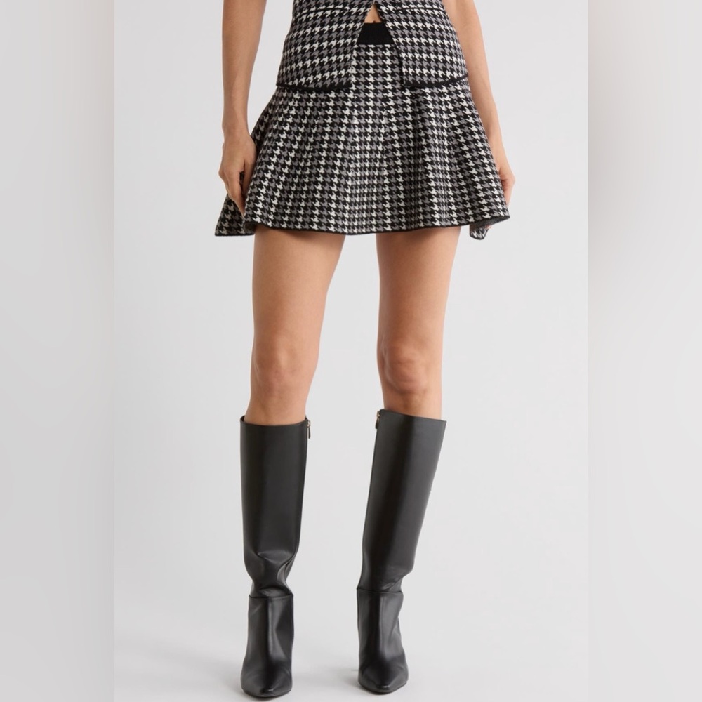 Love By Design Hannah Miniskirt
